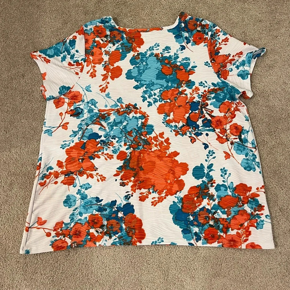 East 5th Blouse - Picture 2 of 4